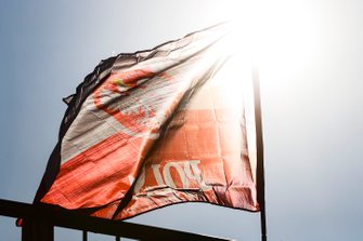 A Polish flag flies in support of Robert Kubica, Williams Racing