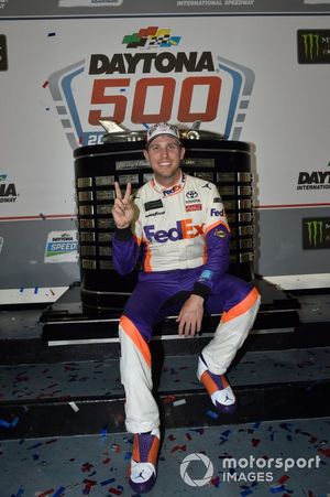 Denny Hamlin, Joe Gibbs Racing, Toyota Camry FedEx Express