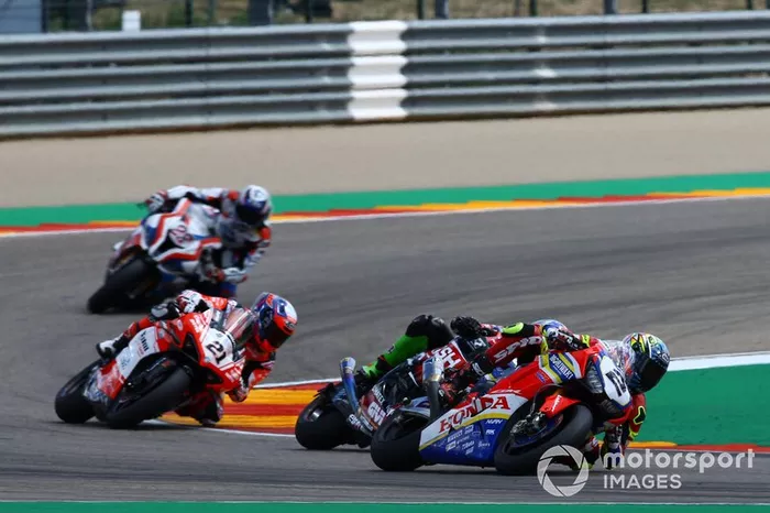 Leon Camier, Honda WSBK Team, Toprak Razgatlioglu, Turkish Puccetti Racing
