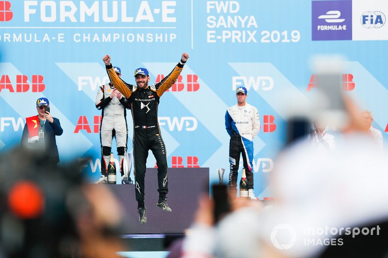 Jean-Eric Vergne, DS TECHEETAH, jumps in celebration on the podium