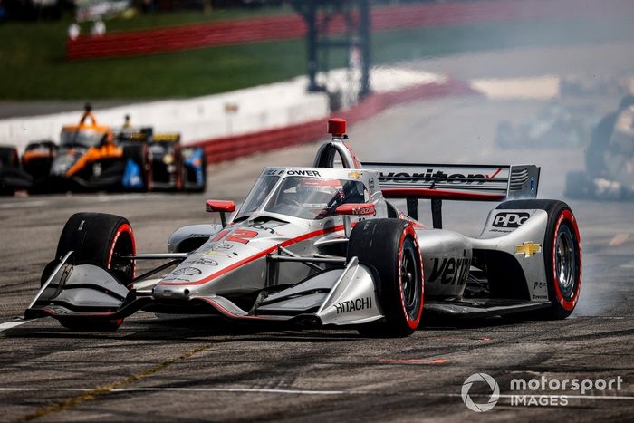 Will Power, Team Penske Chevrolet, pit stop