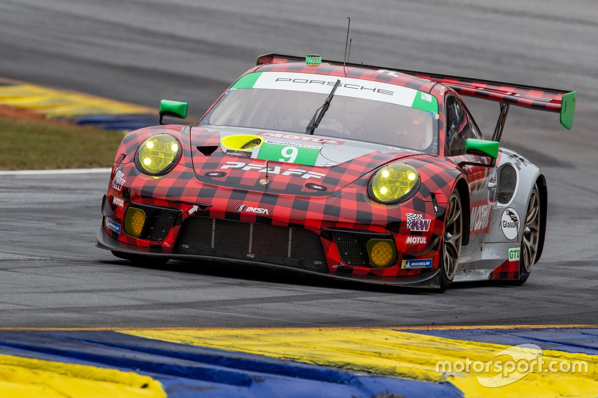#9 Pfaff Motorsports Porsche 911 GT3 R, GTD: Dennis Olsen, Zacharie Robichon, Lars Kern