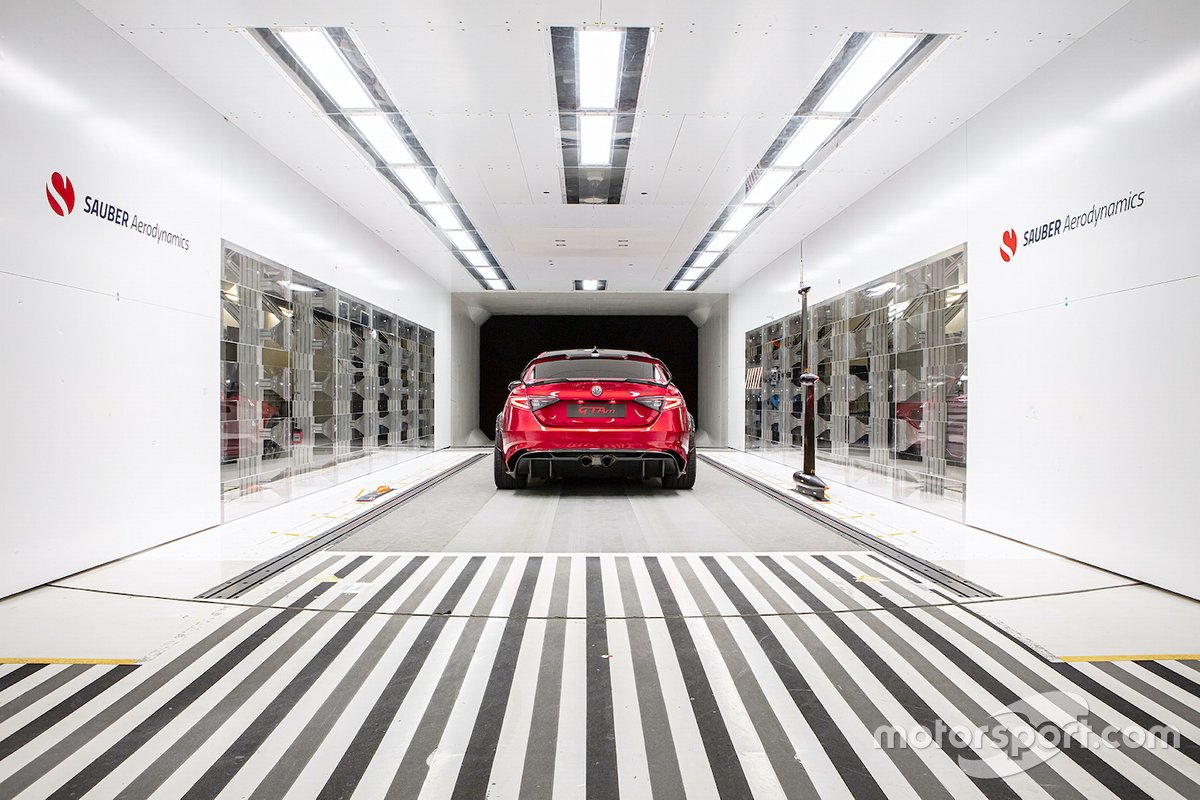 Alfa Romeo Giulia GTAm nella galleria del vento della Sauber
