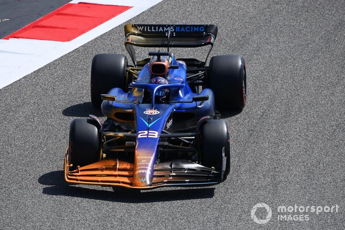 Parafina en el coche de Alex Albon, Williams FW45