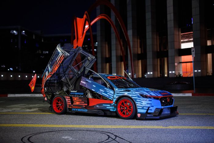 HPD Honda CR-V Hybrid Racer