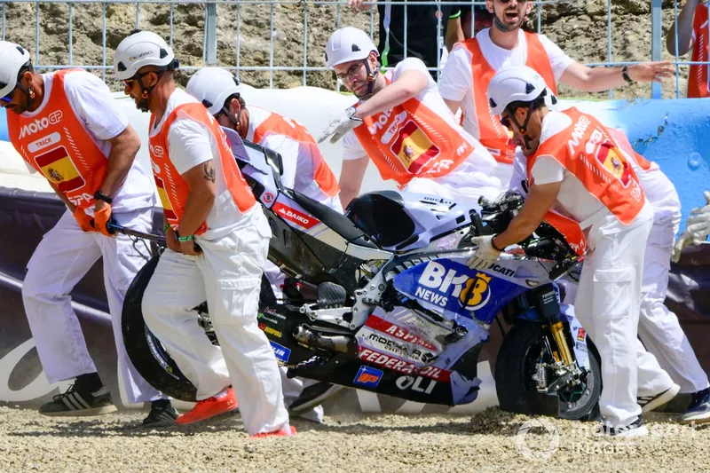 Moto d'Alex Marquez, Gresini Racing après sa chute