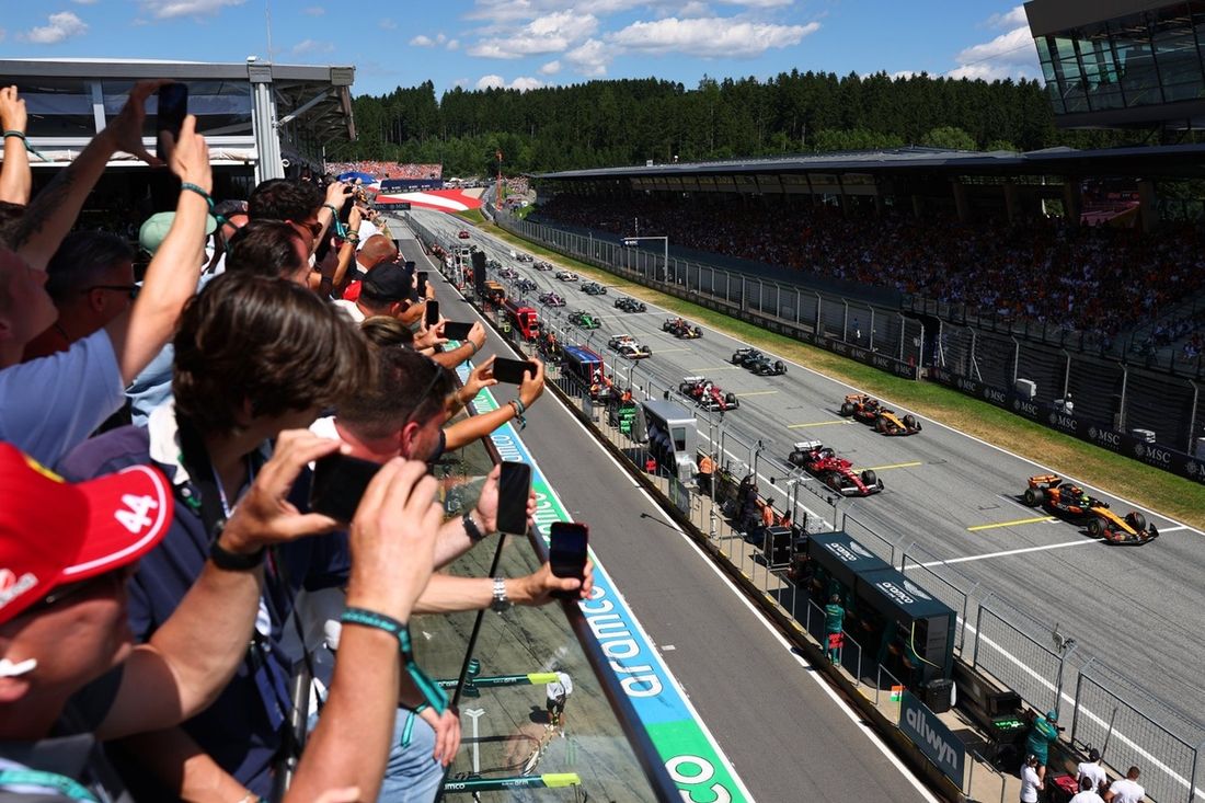Charles Leclerc, Ferrari, Lando Norris, McLaren