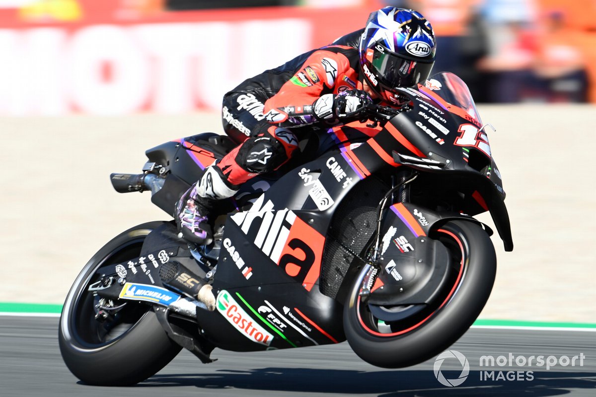 Maverick Vinales, Aprilia Racing Team