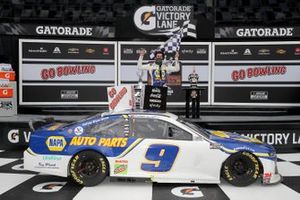 Race Winner Chase Elliott, Hendrick Motorsports, Chevrolet Camaro