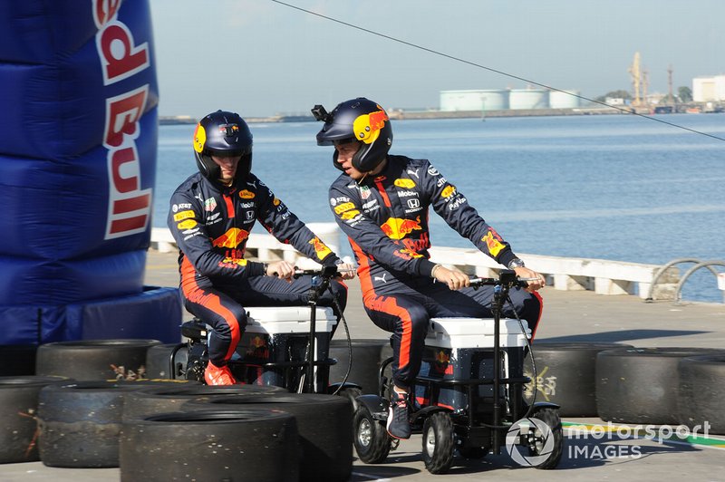 Alex Albon, Red Bull Racing y Max Verstappen, Red Bull Racing en St Kilda