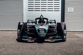 Mercedes-Benz EQ Silver Arrow 01 black livery
