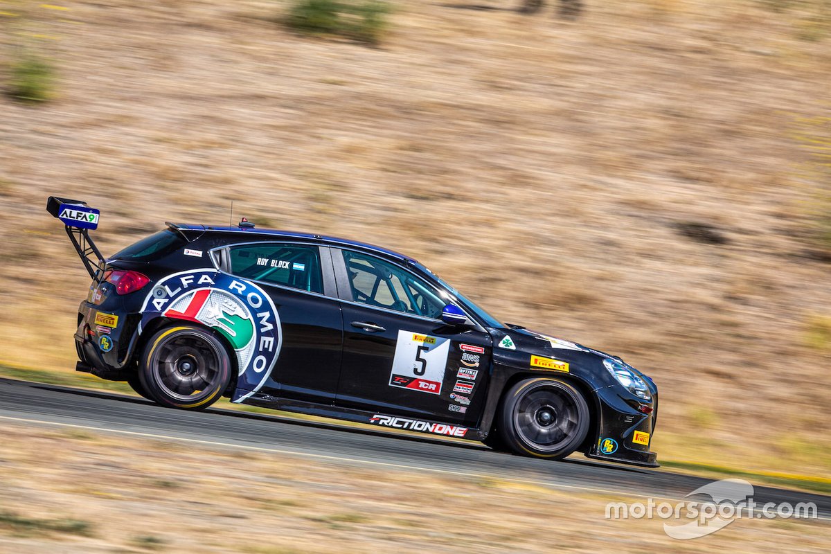Roy Block, KMW Motorsports with TMR Engineering, Alfa Romeo Giulietta TCR