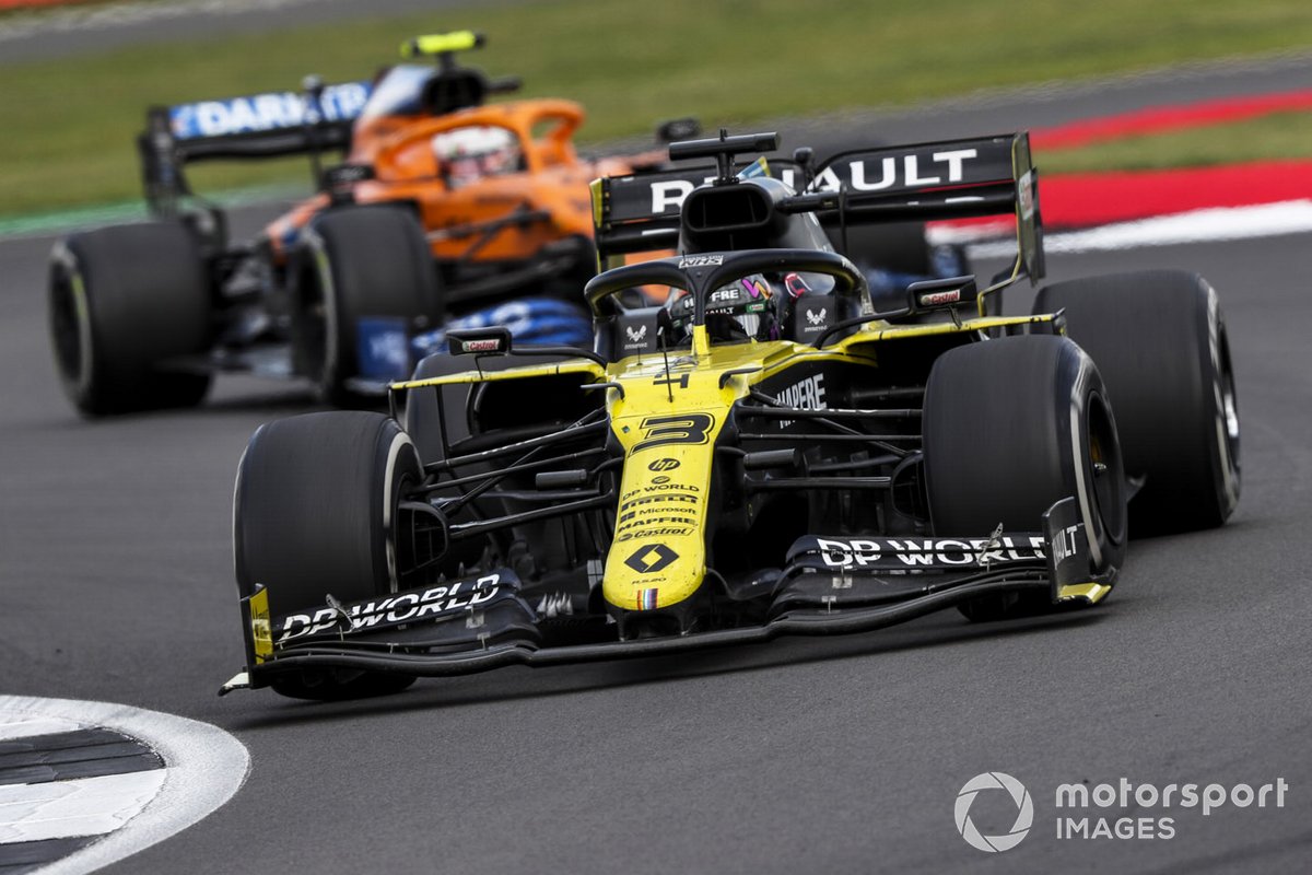 Daniel Ricciardo, Renault F1 Team R.S.20, Lando Norris, McLaren MCL35