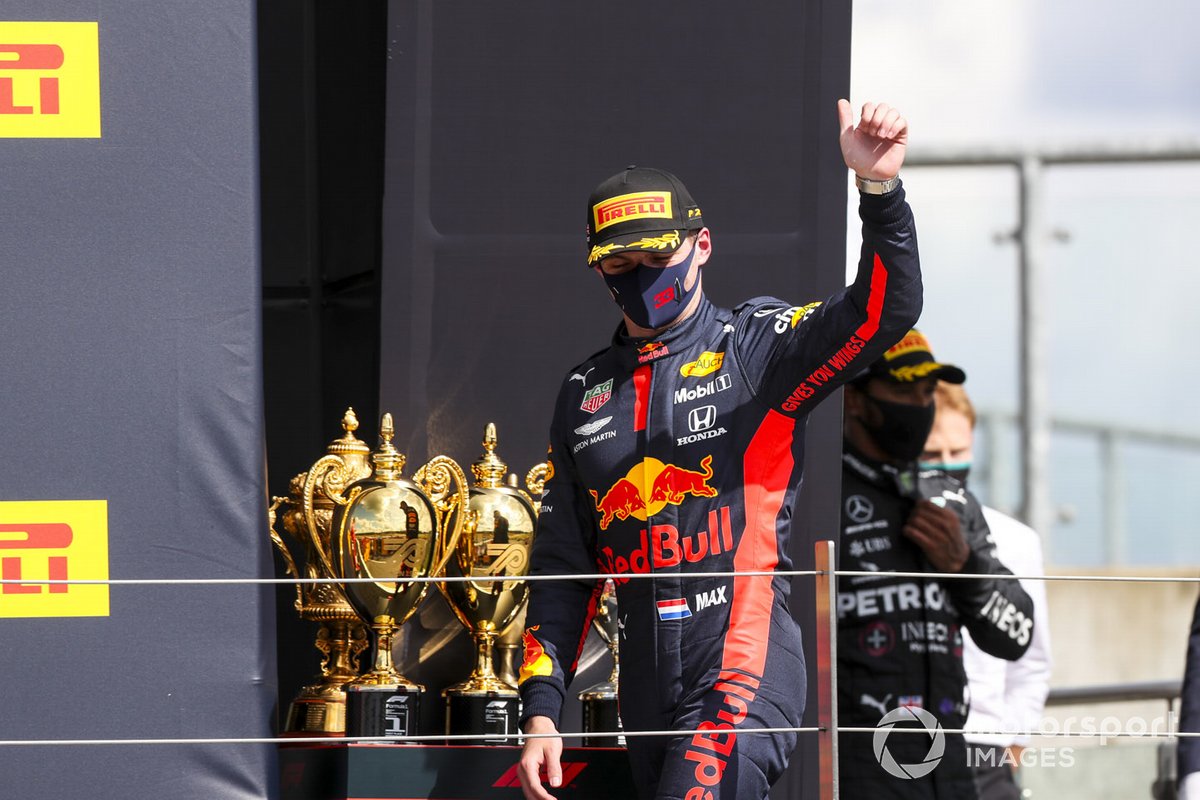 Podio: segundo lugar Max Verstappen, Red Bull Racing
