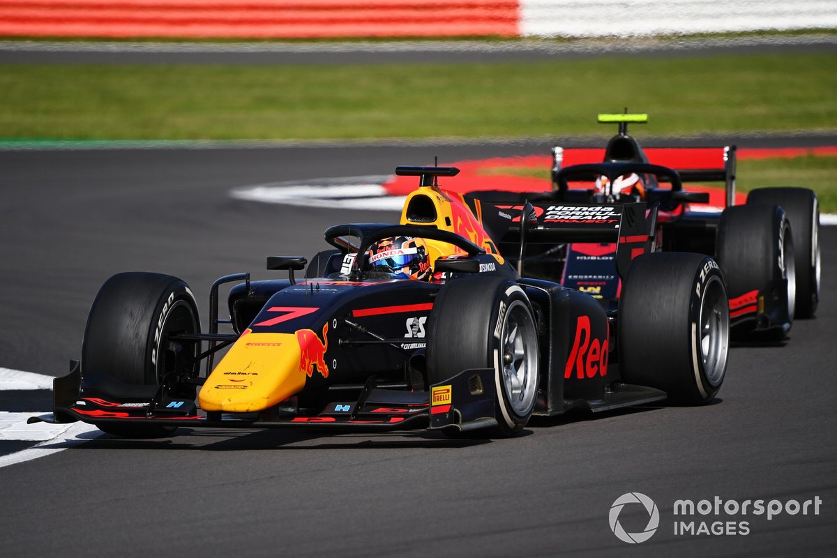Yuki Tsunoda, Carlin, Callum Ilott, UNI-Virtuosi