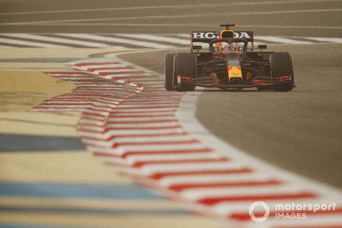 Max Verstappen, Red Bull Racing RB16B 