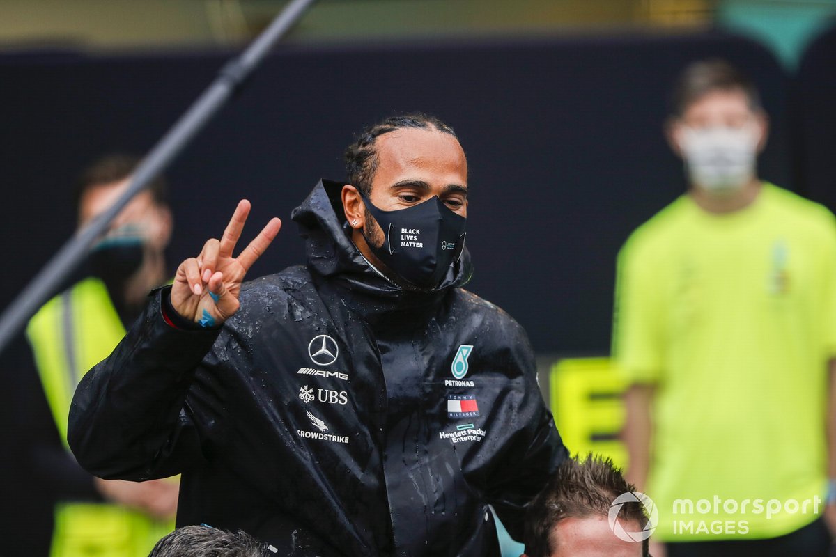 Lewis Hamilton, Mercedes-AMG F1, 1st position, and the Mercedes team celebrate after having secured a seventh world drivers championship title