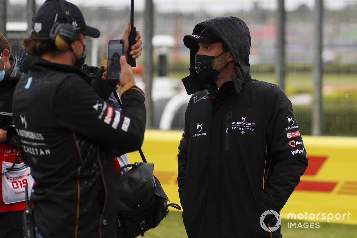 Miembros del equipo DS Techeetah en la parrilla
