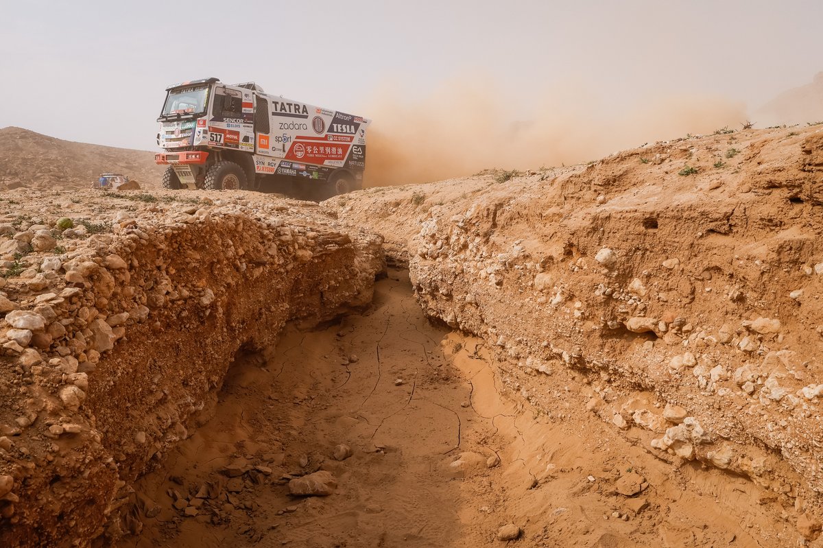 #517 Tatra Buggyra Racing: Ignacio Casale, Alvaro Leon, Petr Capka