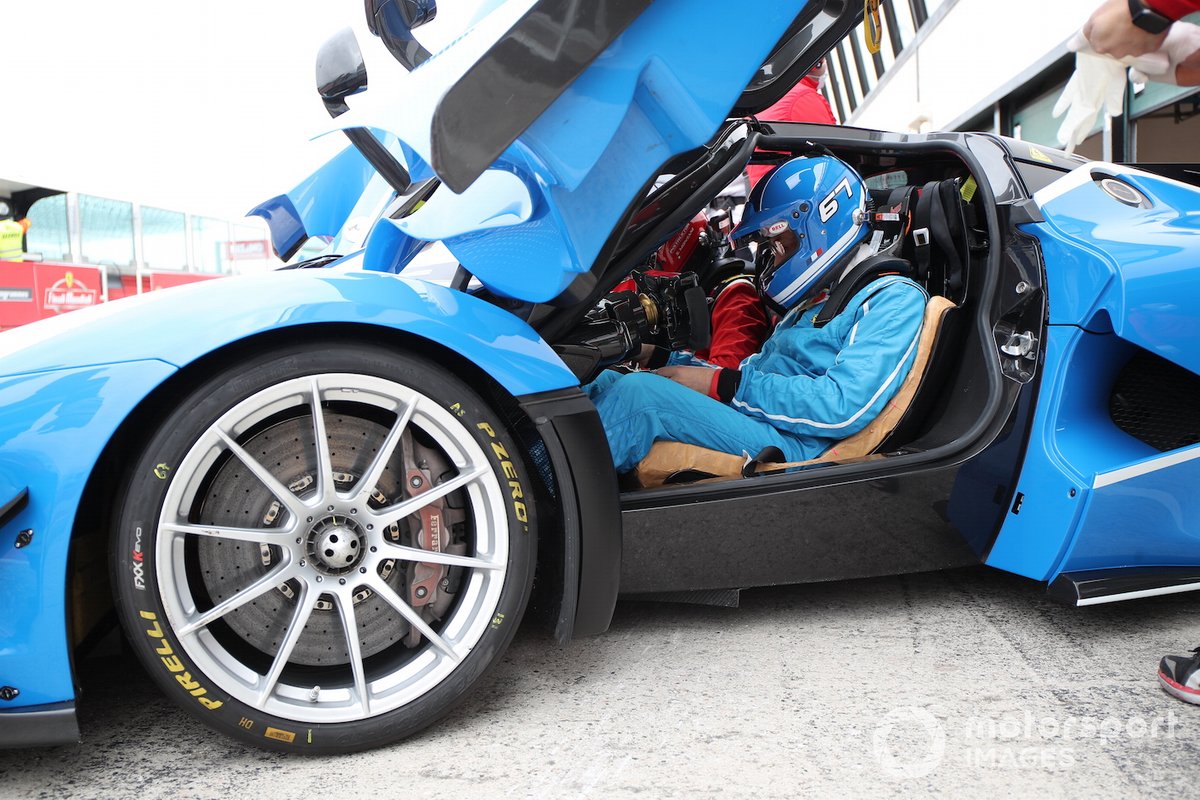 FXX Program