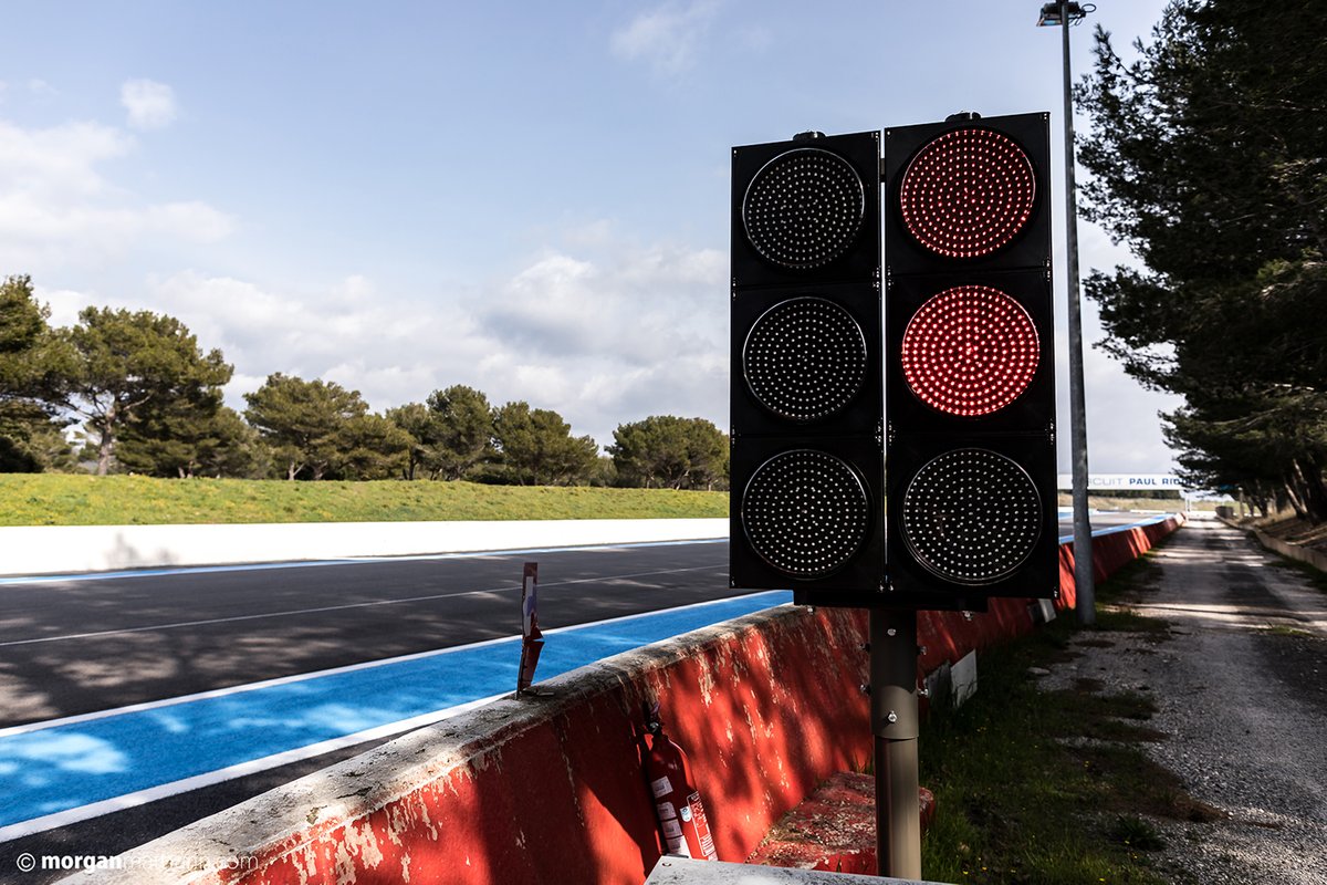 Nuevo panel LED en el circuito