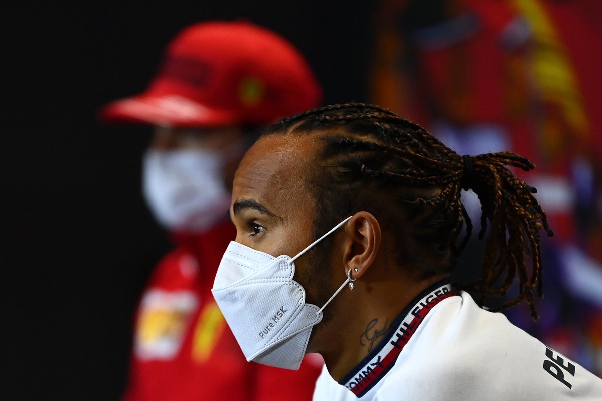 Lewis Hamilton, Mercedes en la conferencia de prensa