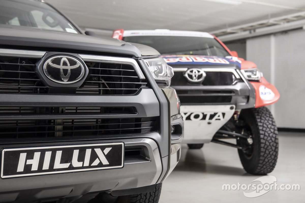 Toyota Gazoo Racing Toyota Hilux y Toyota Hilux
