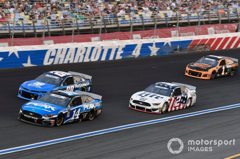 <b>Clint Bowyer</b>, Stewart-Haas Racing, Ford Mustang Peak Antifreeze ...