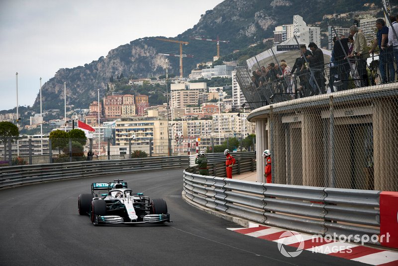 Lewis Hamilton, Mercedes AMG F1 W10