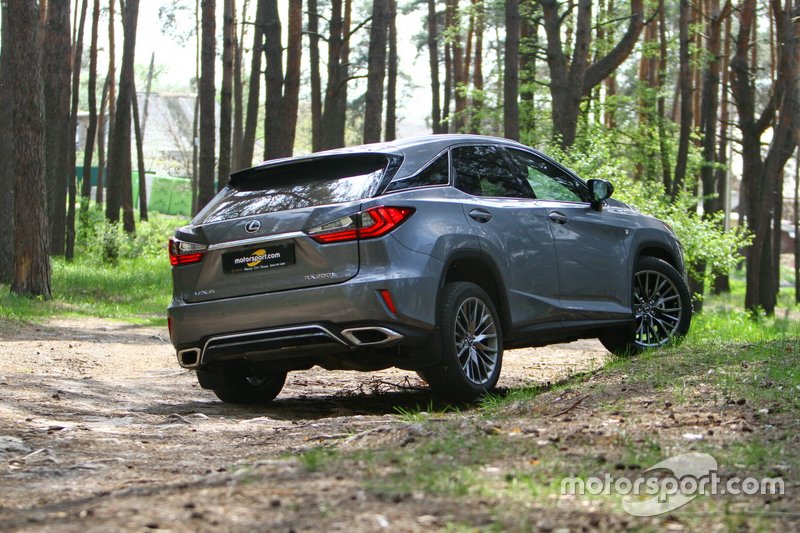 Lexus RX200t