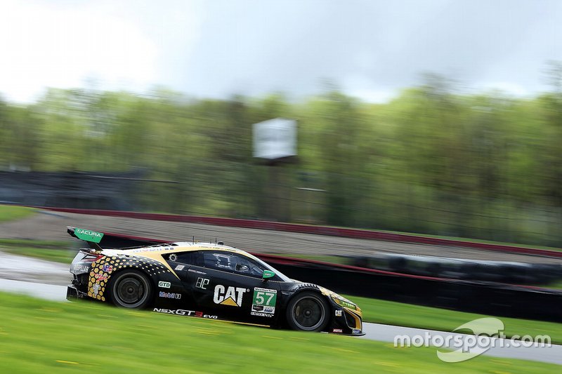 #57 Heinricher Racing w/Meyer Shank Racing Acura NSX GT3, GTD: Katherine Legge, Christina Nielsen