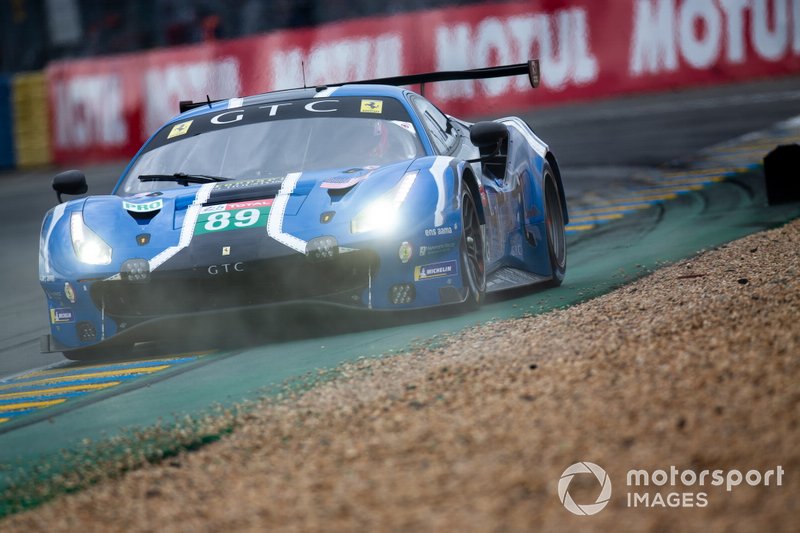 #89 Risi Competizione, Ferrari 488 GTE: Pipo Derani, Oliver Jarvis, Jules Gounon