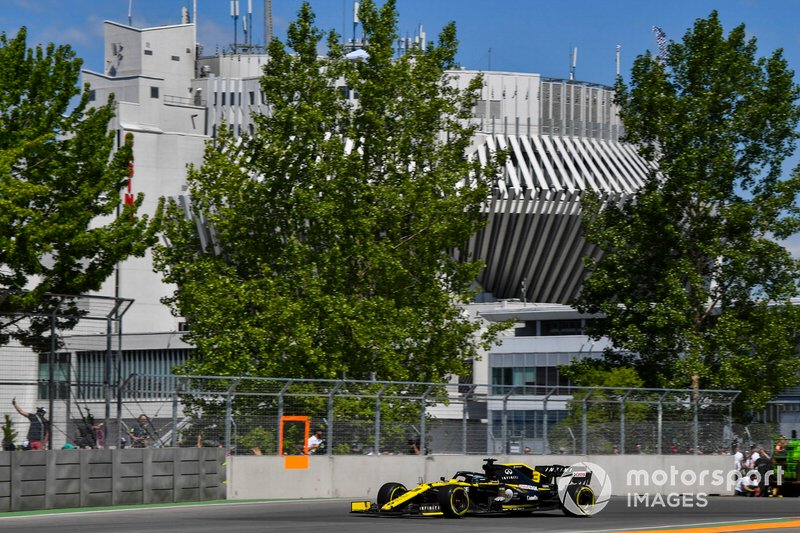 Daniel Ricciardo, Renault F1 Team R.S.19
