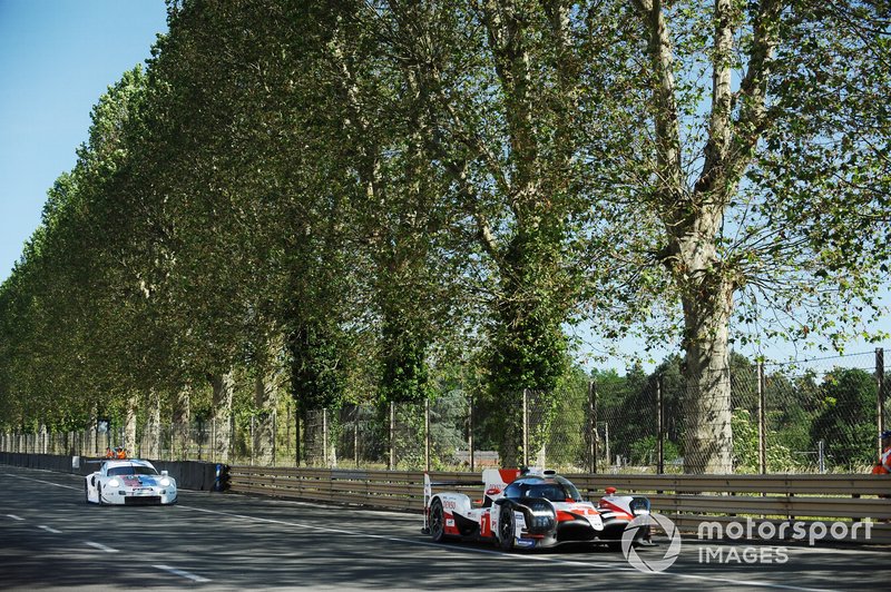 #7 Toyota Gazoo Racing Toyota TS050: Mike Conway, Kamui Kobayashi, Jose Maria Lopez, Brendon Hartley, Sébastien Buemi