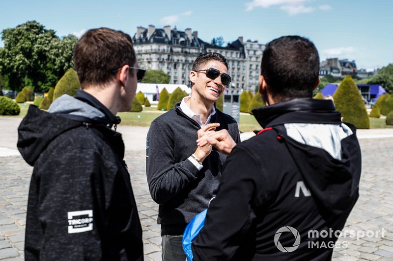 Edoardo Mortara Venturi Formula E, parle avec Stoffel Vandoorne, HWA Racelab et Sébastien Buemi, Nissan e.Dams
