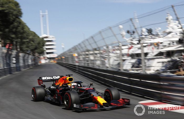 Max Verstappen, Red Bull Racing RB16B