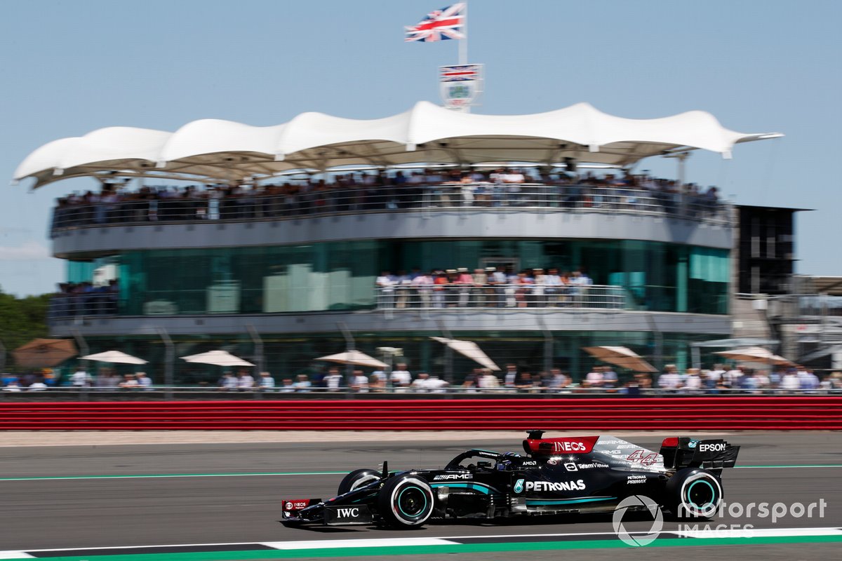 Lewis Hamilton, Mercedes W12