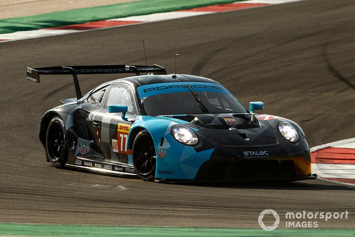 #77 Dempsey-Proton Racing Porsche 911 RSR - 19: Christian Ried, Jaxon Evans, Matt Campbell