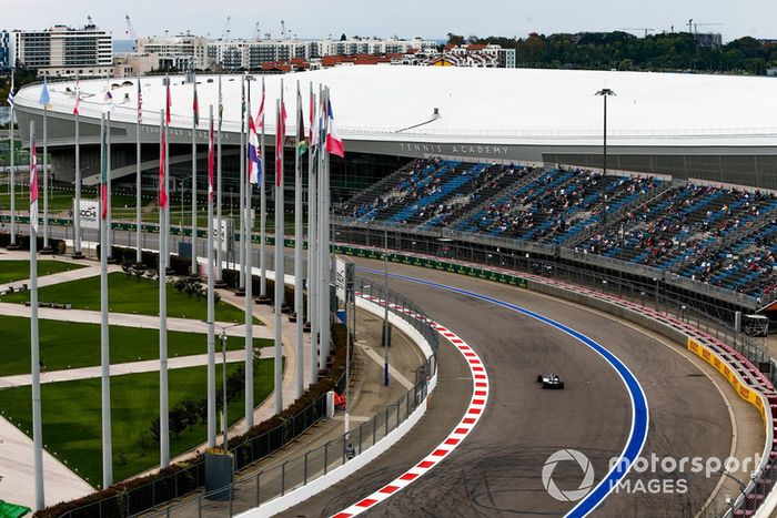 Lewis Hamilton, Mercedes AMG F1 W09