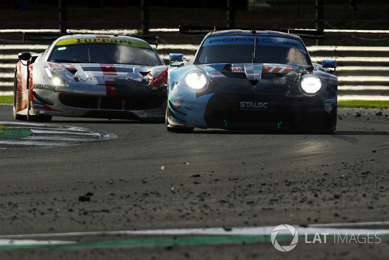 #77 Proton Competition Porsche 911 RSR: Christian Ried, Julien Andlauer, Matt Campbell