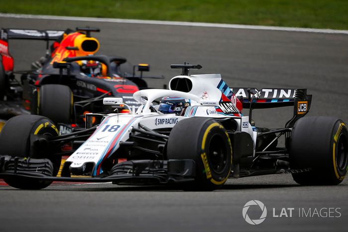 Lance Stroll, Williams FW41, y Daniel Ricciardo, Red Bull Racing RB14