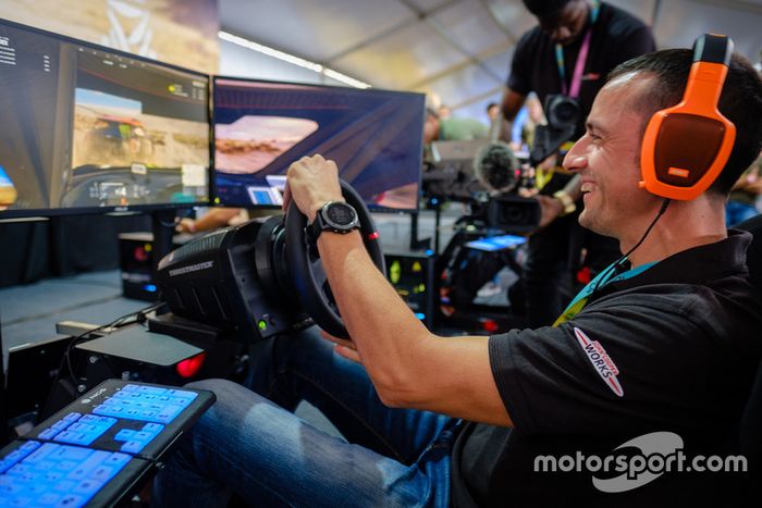 Alex Haro, X-Raid, en la presentación de 'Dakar 18'