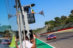Gara 1 della Porsche Carrera Cup Italia a Imola