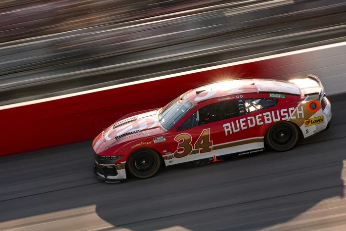 Todd Gilliland, Front Row Motorsports