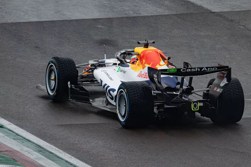 Fotogallery F1 | Il debutto della Racing Bulls VCARB03 a Imola