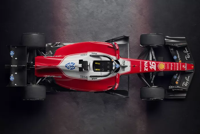 طلاء سيارة فيراري SF-26