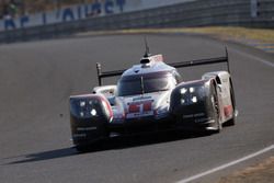 #1 Porsche Team Porsche 919 Hybrid: Neel Jani, Andre Lotterer, Nick Tandy