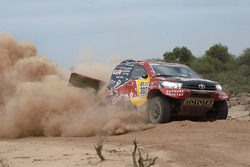 #302 Toyota Gazoo Racing Toyota: Giniel de Villiers, Dirk von Zitzewitz