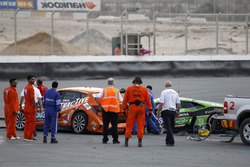 Crash: #964 GRT Grasser Racing Team, Lamborghini Huracan GT3: Rolf Ineichen, Christian Engelhart, Ezequiel Companc, Adrian Amstutz; #303 Red Camel-Jordans.nl, Seat Leon Cup Racer: Daniel Wheeler, Kane Astin, Aram Martroussian, Christian Dijkhof