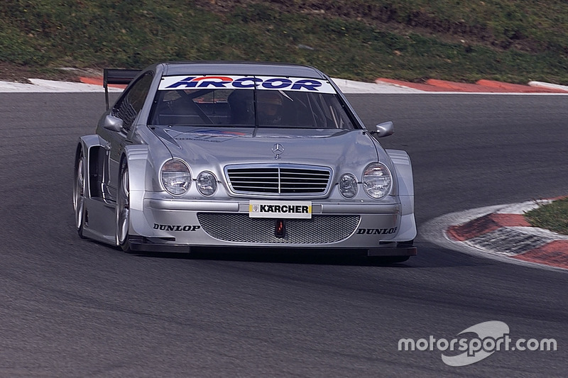 Bernd Schneider and Klaus Ludwig, uji coba Mercedes CLK, HWA AG